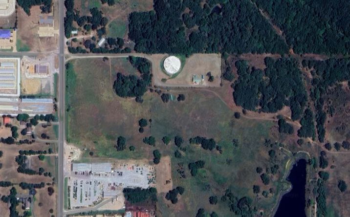 Pictures of Land property located at 3610 N 1st Ave, Durant, OK 74701 for sales - image #1