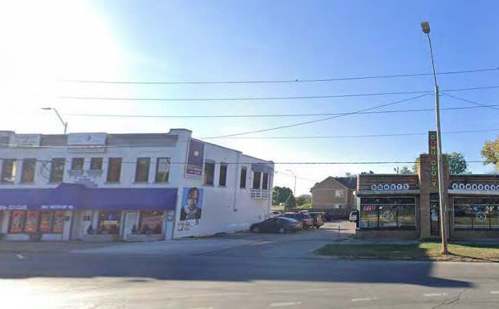 Pictures of Retail, Office property located at 1001-1009 Westport Rd, Kansas City, MO 64111 for sales - image #1