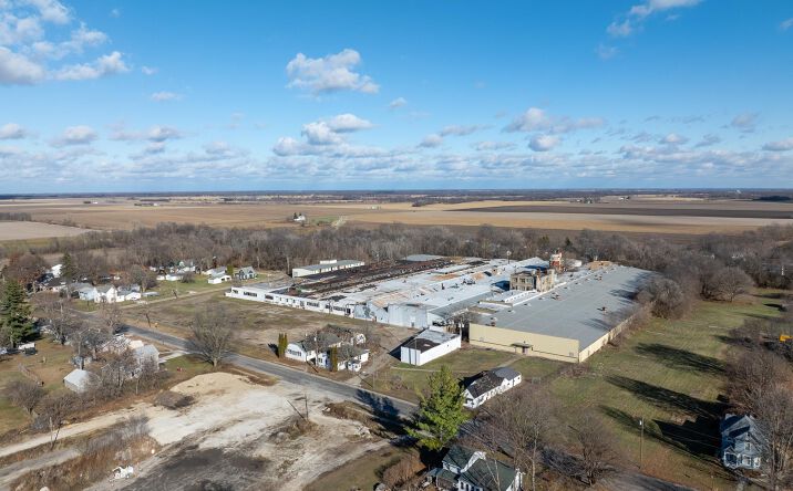 Pictures of Industrial property located at 801 N MAIN Street, Abingdon, IL 61410 for sales - image #1