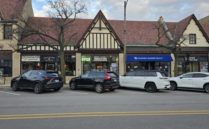 Pictures of Business for Sale property located at 1621 Saint Johns Avenue, Highland Park, IL 60035 for sales - image #1
