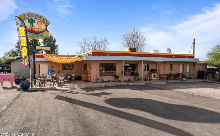 Pictures of Retail, Office property located at 686 N Tegner Street, Wickenburg, AZ 85390 for sales - image #1