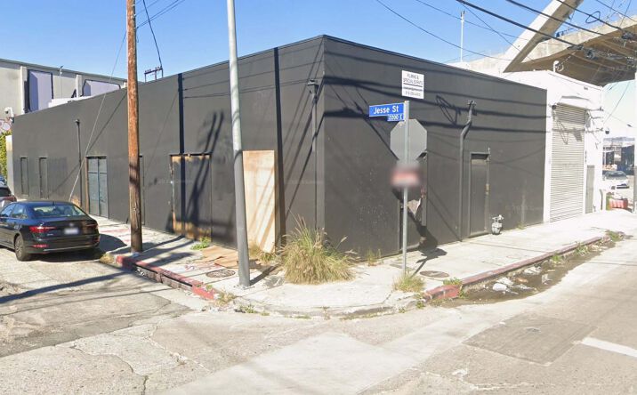 Pictures of Industrial property located at 651 S Anderson St, Los Angeles, CA 90023 for sales - image #1