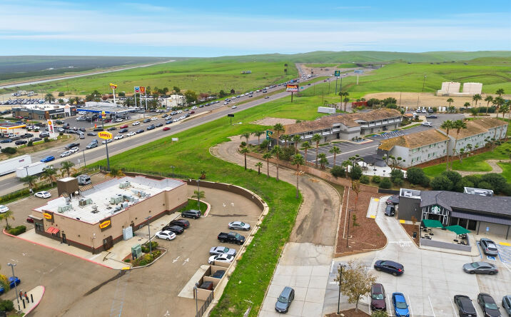 Pictures of Land property located at Bernard Dr, undefined, CA 93239, 27627 Bernard Dr, Kettleman City, CA 93239 for sales - image #1