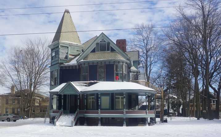 Pictures of Multifamily property located at 316 Stuart Ave, Kalamazoo, MI 49007 for sales - image #1