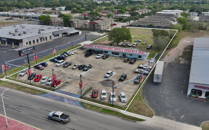 Pictures of Industrial, Land, Mixed Use, Office, Retail property located at 4006 N Navarro St, Victoria, TX 77901 for sales - image #1