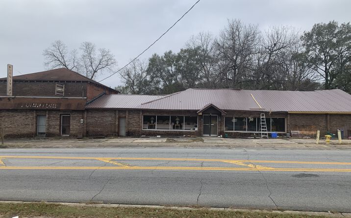 Pictures of Mixed Use, Retail, Special Purpose property located at 224 S Seale Rd, Phenix City, AL 36869 for sales - image #1