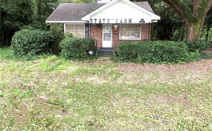 Pictures of Office property located at 4917 Overlook Rd, Mobile, AL 36618 for sales - image #1
