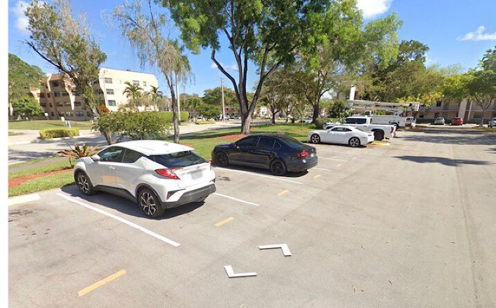 Pictures of Senior Living property located at Sunrise Lakes Dr N, Fort Lauderdale, FL 33322 for sales - image #1