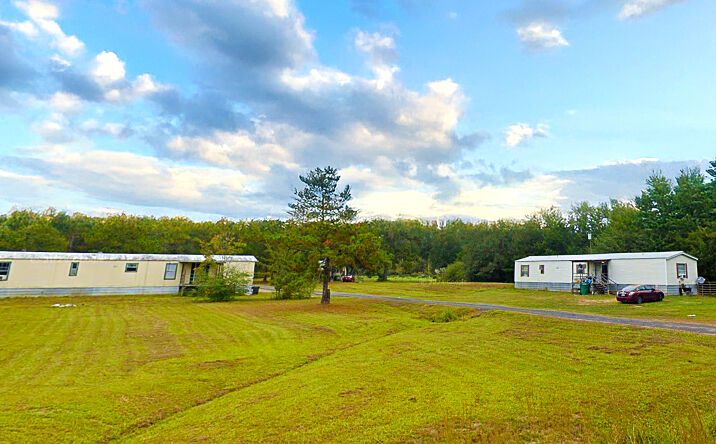 Pictures of Mobile Home Park property located at 842 Rattlebox Rd, Chipley, FL 32428 for sales - image #1