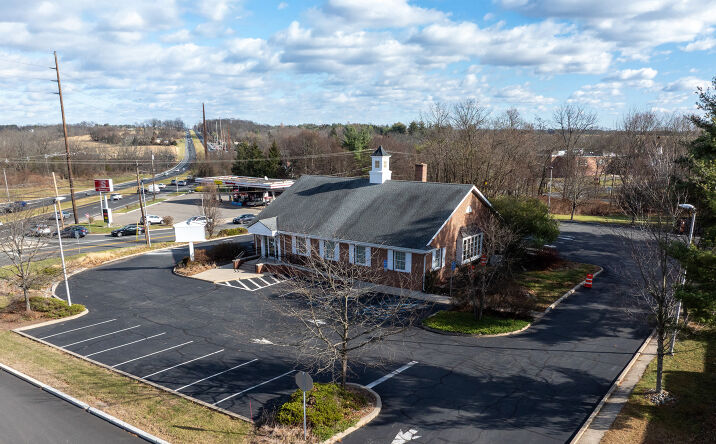 Pictures of Retail property located at 40 Broad St, Readington Township, NJ 08887 for sales - image #1