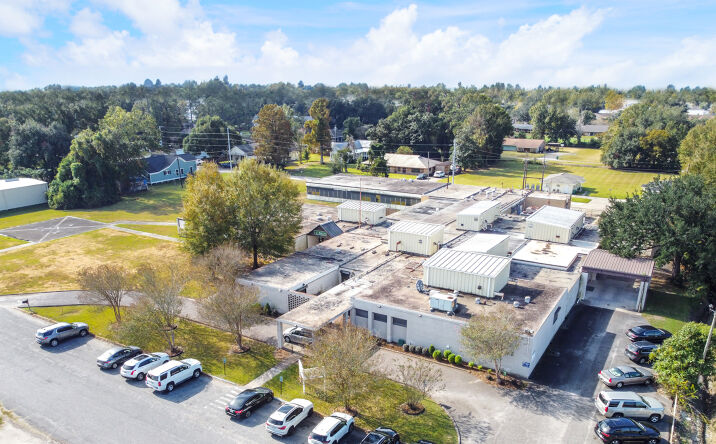 Pictures of Office property located at 2471 Louisiana Ave, Lutcher, LA 70071 for sales - image #1