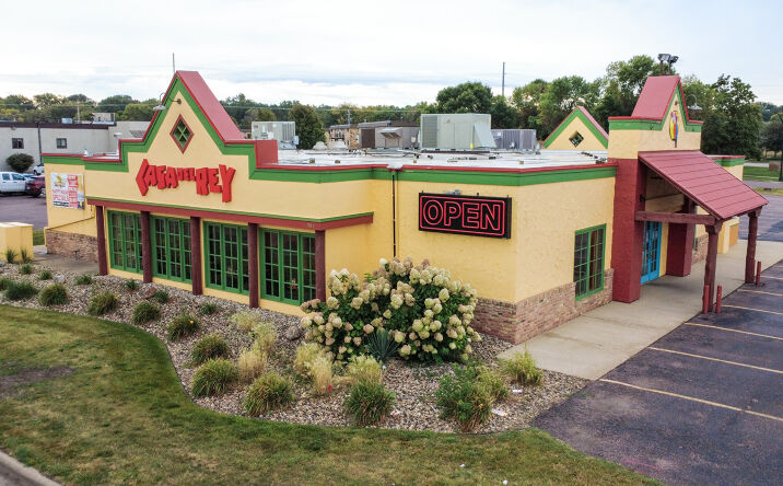 Pictures of Retail property located at 901 W Russell St, Sioux Falls, SD 57104 for sales - image #1