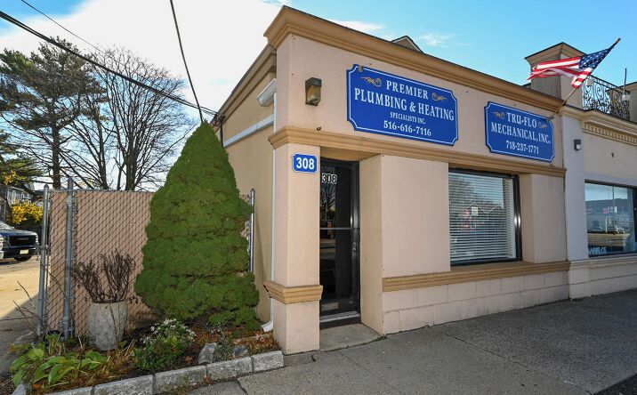 Pictures of Special Purpose property located at 308 Jericho, Hempstead, NY 11040 for sales - image #1