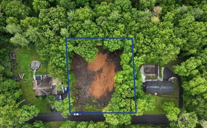Pictures of Land property located at 154 Forest Hill Drive, Kingston (Town), NY 12401 for sales - image #1