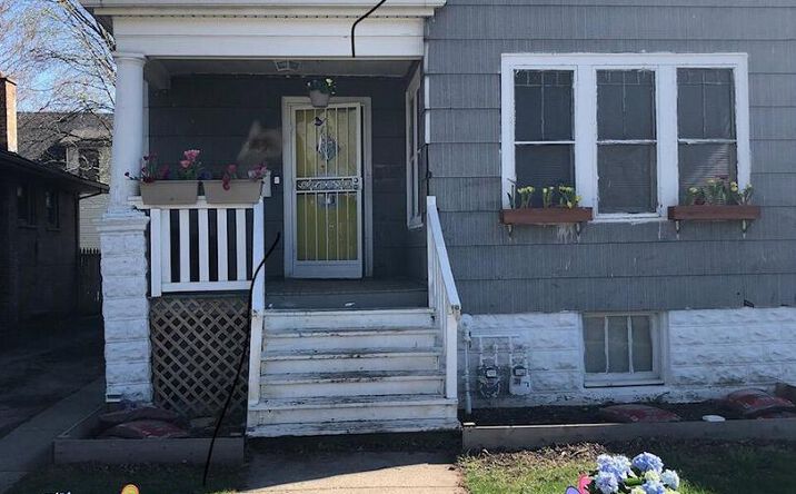 Pictures of Multifamily property located at 237 W 114th Street, Chicago, IL 60628 for sales - image #1
