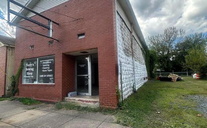 Pictures of Special Purpose property located at 409 Broadway Street, Quantico, VA 22134 for sales - image #1