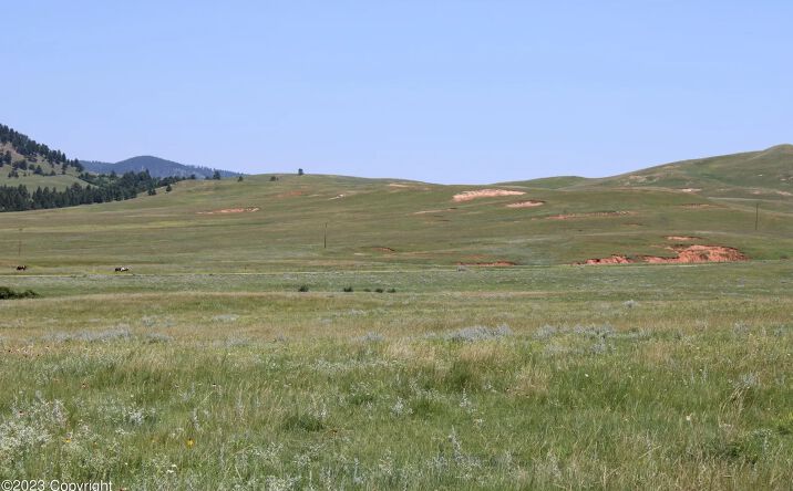 Pictures of Land property located at Tract 5 Old Sundance Rd, Sundance, WY 82729 for sales - image #1
