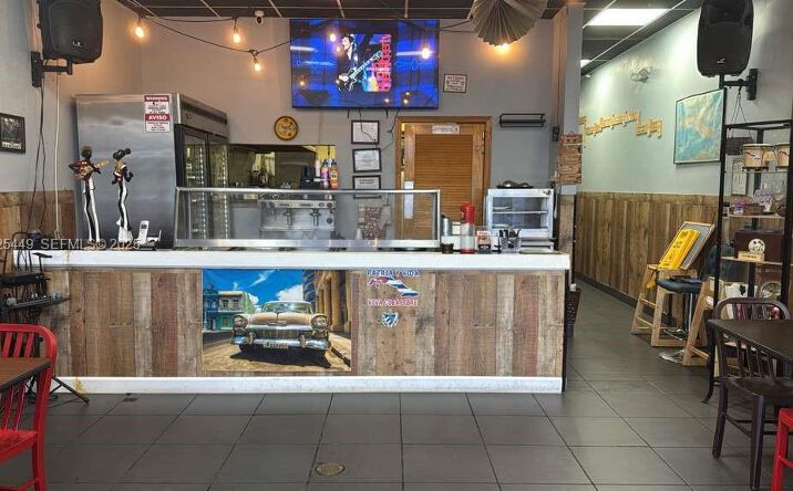 Pictures of Business for Sale, Retail property located at 22069 S Dixie Hwy, Miami, FL 33170 for sales - image #1