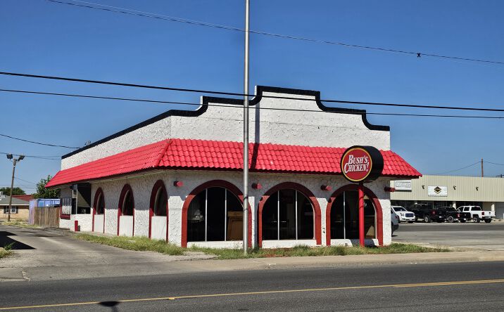 Pictures of Retail property located at 409 S Main Ave, Monahans, TX 79756 for sales - image #1