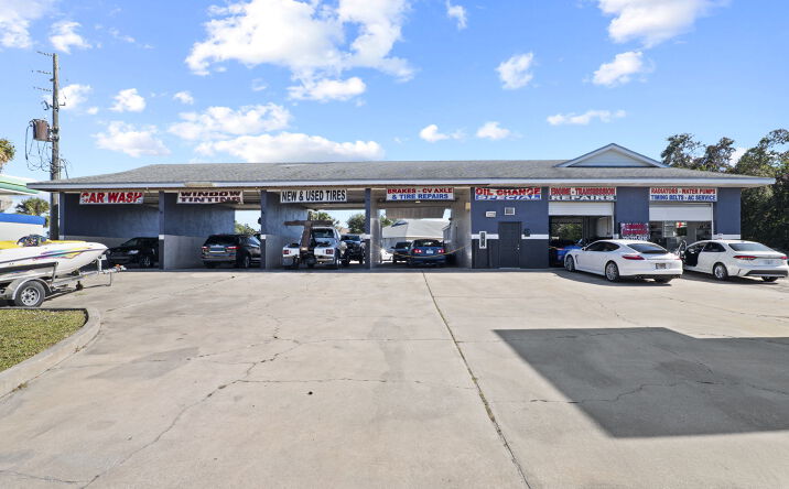 Pictures of Retail property located at 665 S Babcock St, Melbourne, FL 32901 for sales - image #1