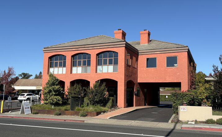 Pictures of Office property located at 190 W Napa St, Sonoma, CA 95476 for sales - image #1
