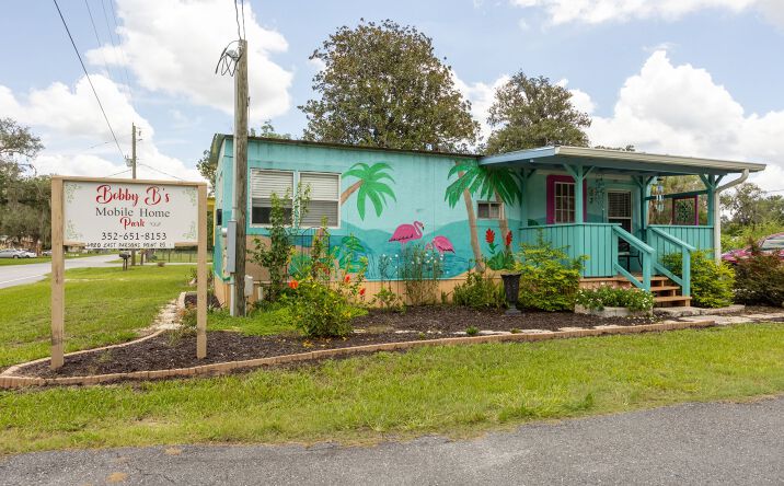 Pictures of Mobile Home Park property located at 4920 E Parsons Point Rd, Hernando, FL 34442 for sales - image #1