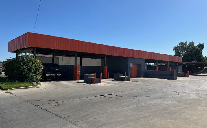 Pictures of Special Purpose property located at 1200 N Ben Maddox Way, Visalia, CA 93292 for sales - image #1
