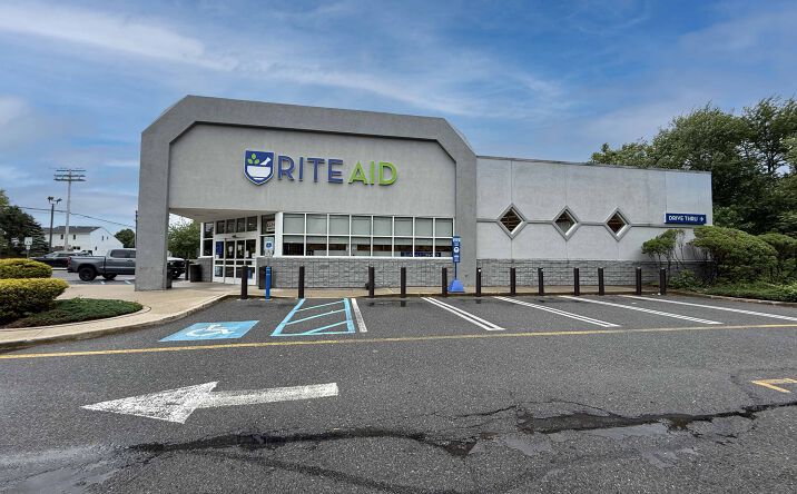 Pictures of Retail property located at 1041 Burnt Tavern Rd, Brick Township, NJ 08724 for sales - image #1