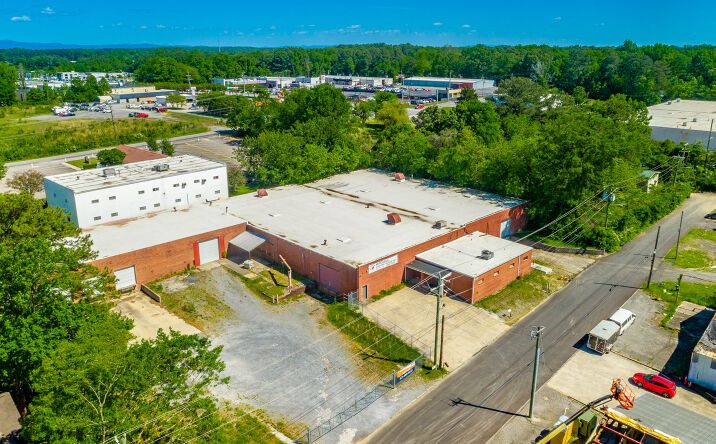 Pictures of Industrial property located at 503 11th Ave, Dalton, GA 30721 for sales - image #1