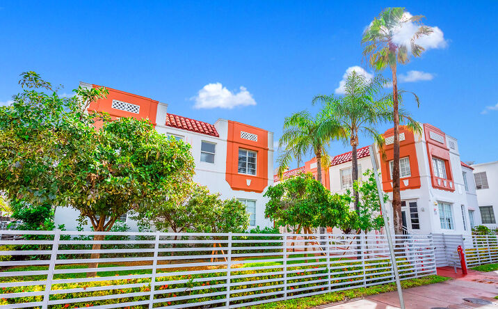 Pictures of Multifamily property located at 1355 Drexel Ave, Miami Beach, FL 33139 for sales - image #1