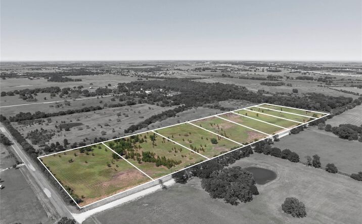 Pictures of Land property located at Bugtussle Ln, West, TX 76691 for sales - image #1