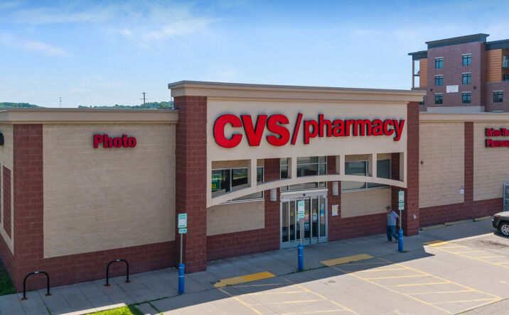 Pictures of Retail property located at 433 Broadway St S, Menomonie, WI 54751 for sales - image #1