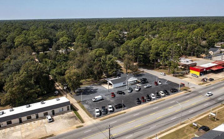Pictures of Mixed Use, Business for Sale, Office property located at 1307 N Slappey Blvd N, Albany, GA 31707 for sales - image #1