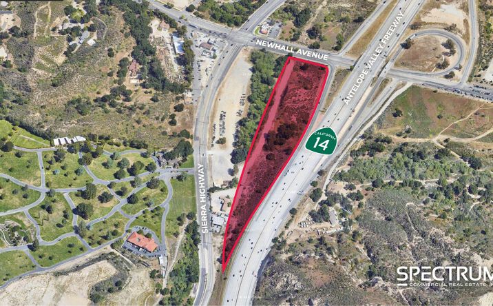 Pictures of Land property located at 23600 Sierra Hwy, Santa Clarita, CA 91321 for sales - image #1