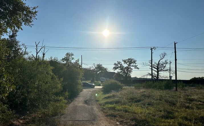 Pictures of Land property located at 3775 Kennedale New Hope Rd, Kennedale, TX 76060 for sales - image #1