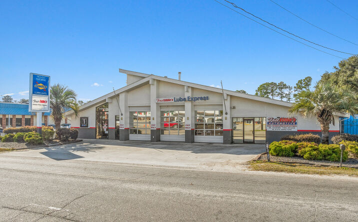 Pictures of Retail property located at 120 Holden Beach Rd SW, Shallotte, NC 28470 for sales - image #1
