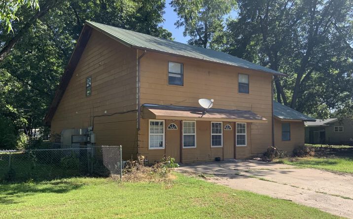 Pictures of Multifamily property located at 211-213 E. French Ave, Perkins, OK 74059 for sales - image #1