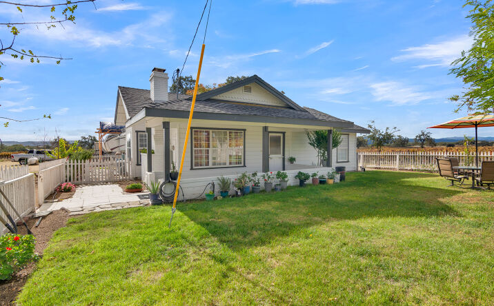 Pictures of Land property located at 53500 Bradley Lockwood Rd, Bradley, CA 93932 for sales - image #1