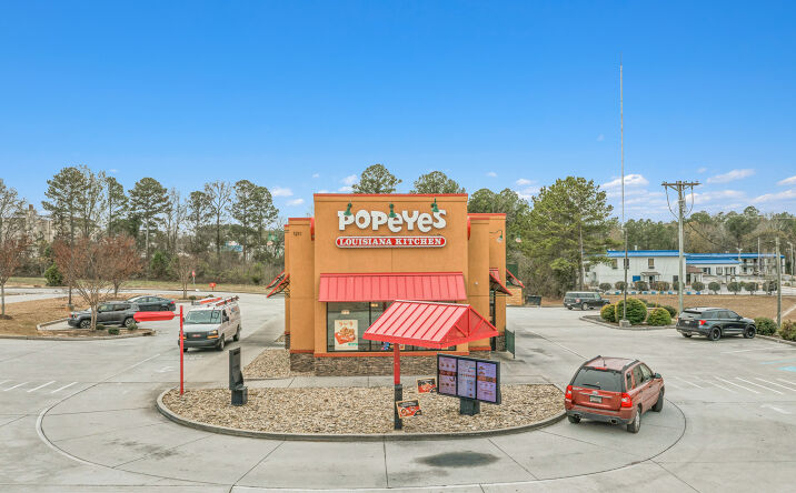 Pictures of Retail property located at 1211 Bypass 72 NE - Greenwood, SC 29649, Greenwood, SC 29649 for sales - image #1