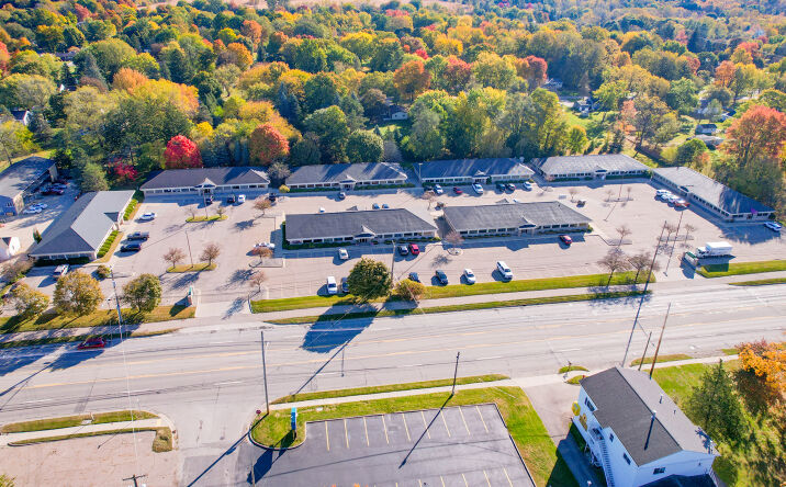 Pictures of Office property located at 15851s Old U.S. 27, Lansing, MI 48906 for sales - image #1