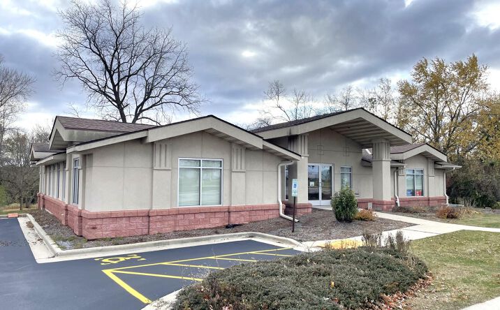 Pictures of Office, Special Purpose property located at 1519 W Washington St, West Bend, WI 53095 for sales - image #1