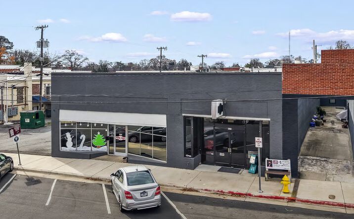 Pictures of Retail property located at 629 Monroe St, Eden, NC 27288 for sales - image #1