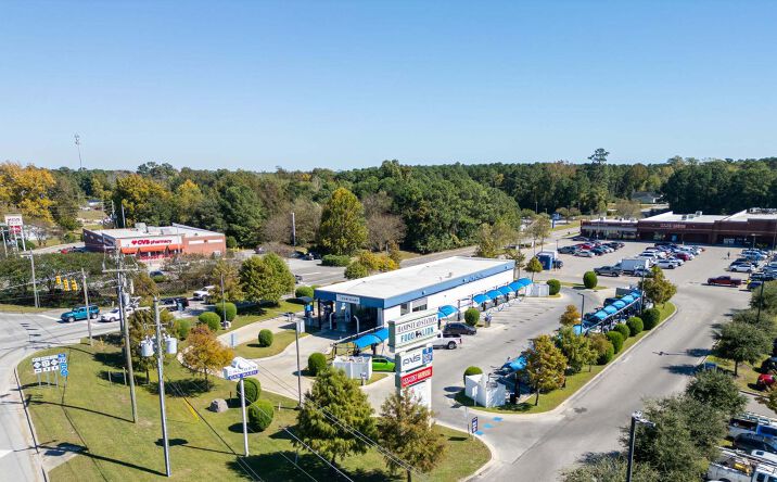 Pictures of Retail, Special Purpose property located at 38 Dan Owen Dr, Hampstead, NC 28443 for sales - image #1