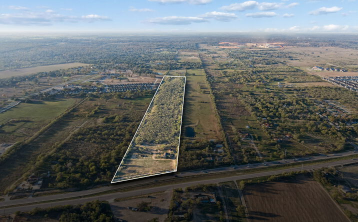 Pictures of Land property located at 3496 S Loop 1604 E, San Antonio, TX 78264 for sales - image #1
