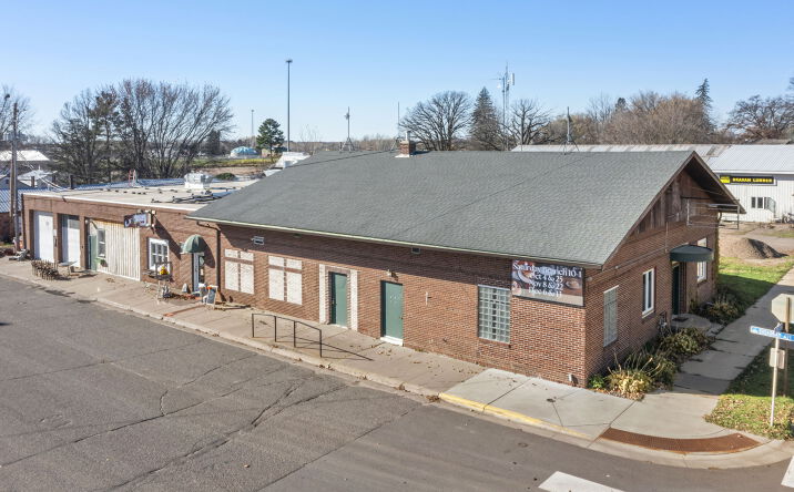 Pictures of Industrial, Mixed Use, Office property located at 205 2nd St SW, Braham, MN 55006 for sales - image #1