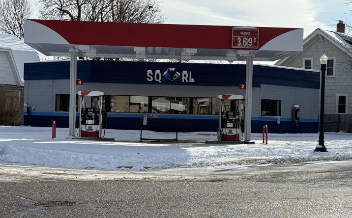 Pictures of Mixed Use, Retail, Special Purpose property located at 520 Ash St, Baraboo, WI 53913 for sales - image #1