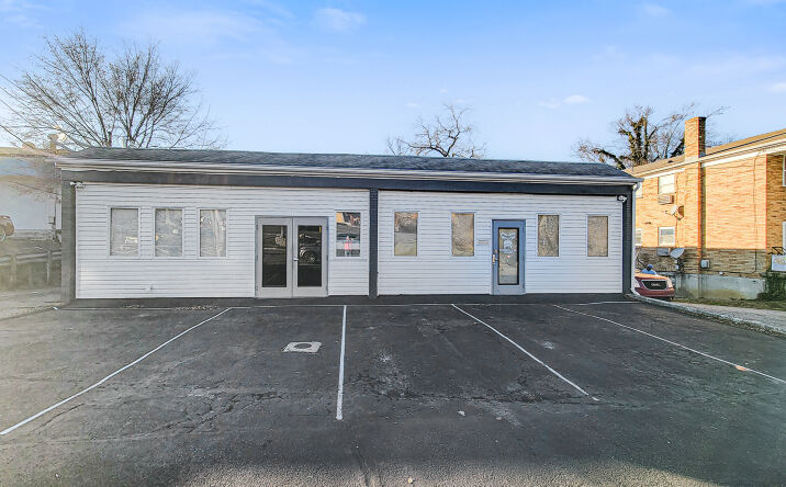 Pictures of Retail property located at Daly Road, Cincinnati, OH 45231 for sales - image #1