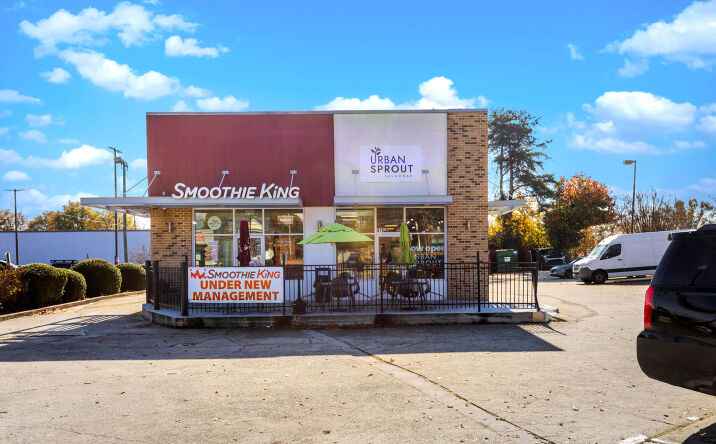 Pictures of Retail property located at 876 Virginia Ave, Hapeville, GA 30354 for sales - image #1