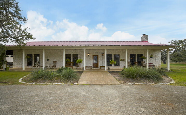 Pictures of Land, Mixed Use, Special Purpose property located at 292 Bartlett Dr W, Buda, TX 78610 for sales - image #1