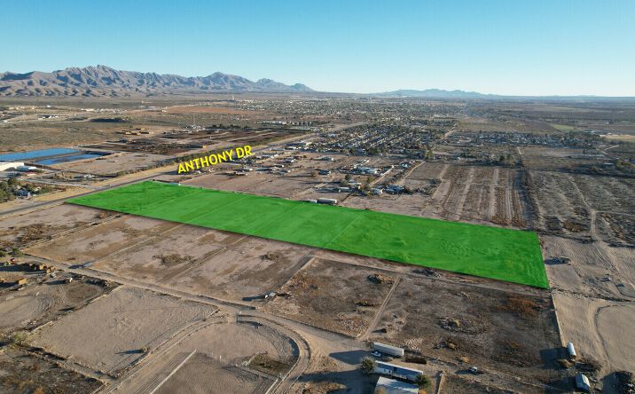 Pictures of Land property located at 2025 Anthony Dr, Anthony, NM 88021 for sales - image #1